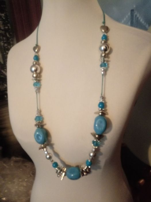 Okazały duży naszyjnik