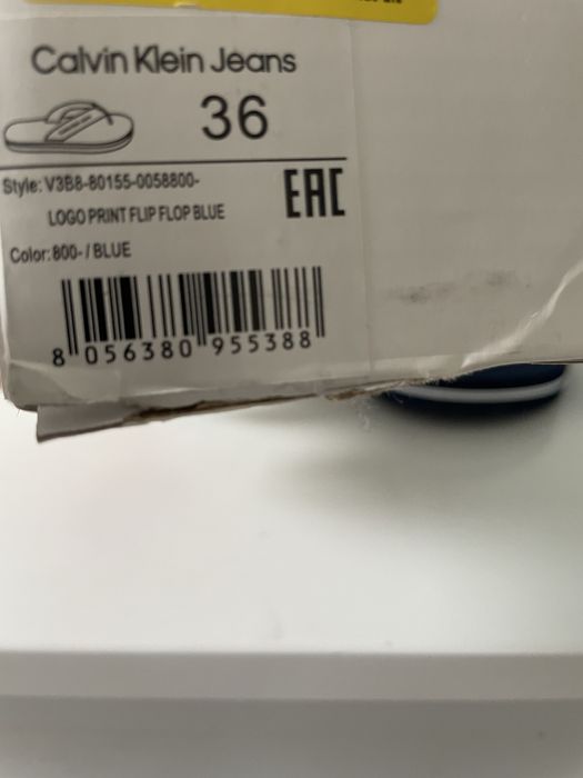 Calvin Klein Jeans japonki rozm.36