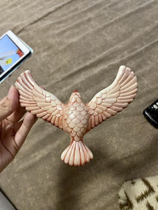 Летящая, парящая птичка, птица, статуэтка, игрушка, сувенир