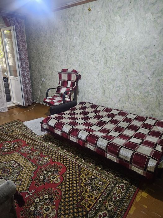 Сдаю  4к квартиоу на Беляева с Агв