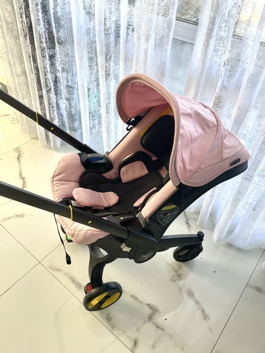 Коляска-автокрісло від Doona