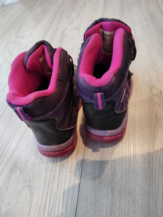 Buty zimowe r. 28