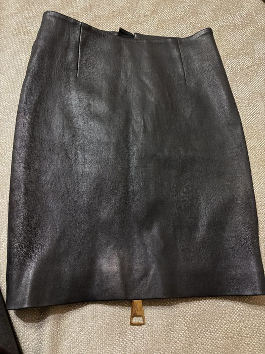 Шкіряна спідниця з золотою блискавкою від бренду James Goldstein