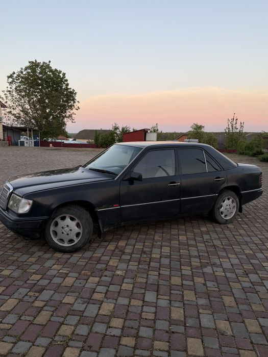 Продам мерседес 125