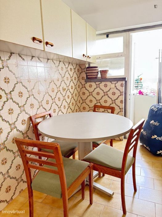 Quarto - localizado em Cascais Lisbon