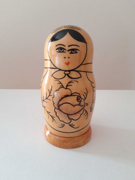 Matrioska (origem Rússia)