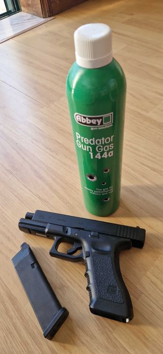 Glock 17 tokyo marui  airsoft