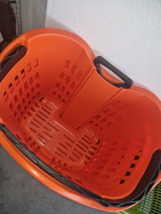 Cestos compras de comércio