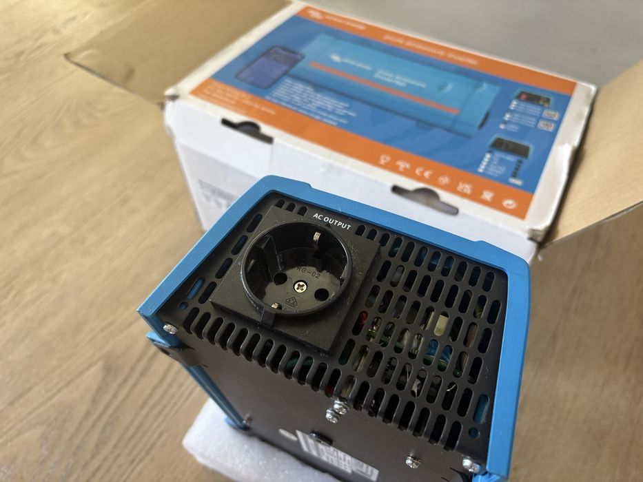 Inversor Victron Energy 12/375