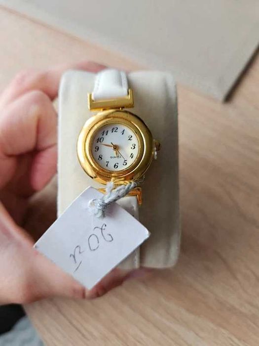 Zegarek damski – do 30 mm, bardzo dobry, nowa bateria