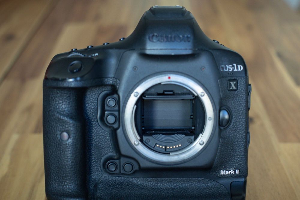 Canon EOS-1D X Mark II