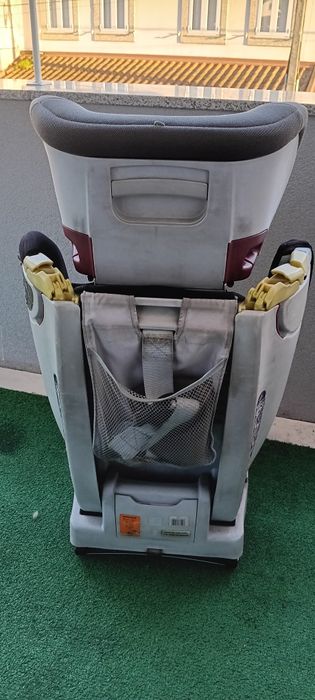 Cadeira auto bebé