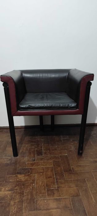 Poltrona minimalista
