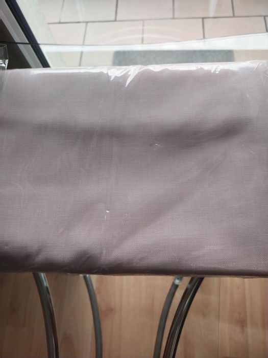 NOWY obrus plamoodporny - duży.