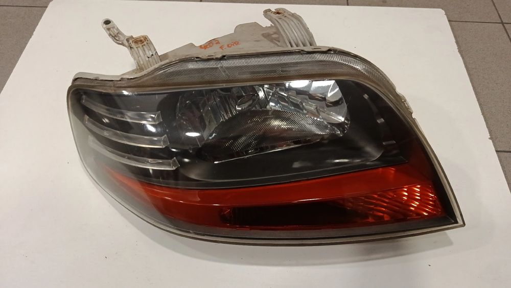 Ótica / farol direita DAEWOO Kalos (KLAS)