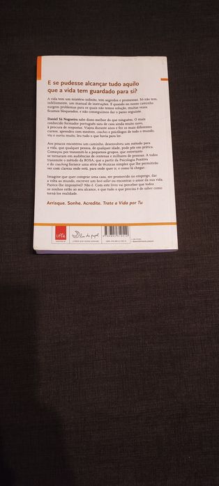 Livro "Trate a Vida por Tu"