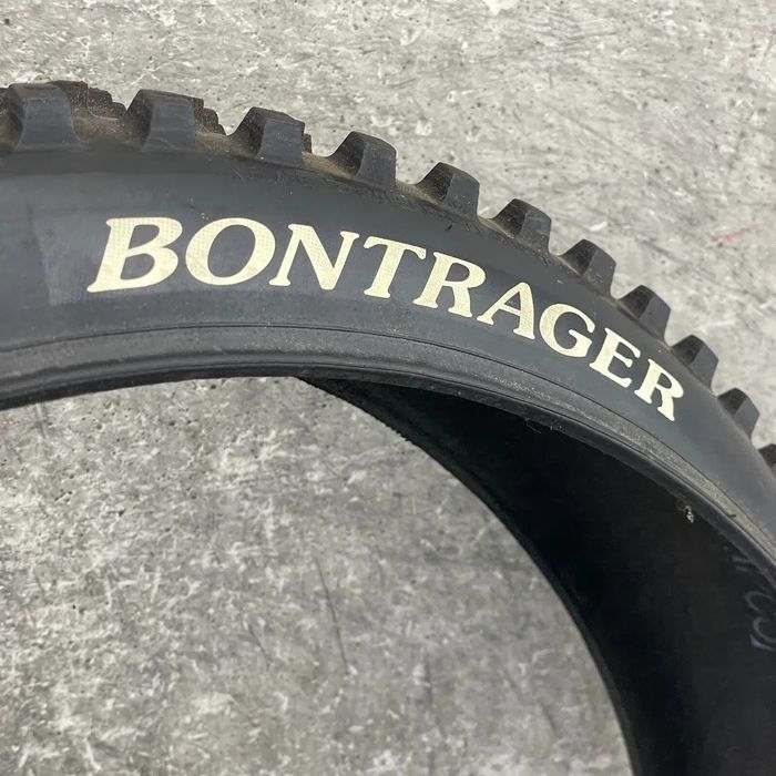 Велосипедна шина Bontrager 26 2.2 G-MUD Team Issue