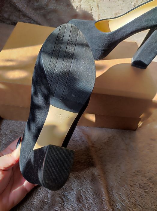 В гарному стані 40 розмір