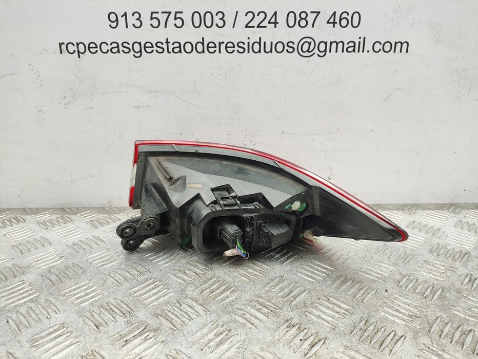 Farolim traseiro trás esquerdo original Renault Clio IV Carro Fase 1