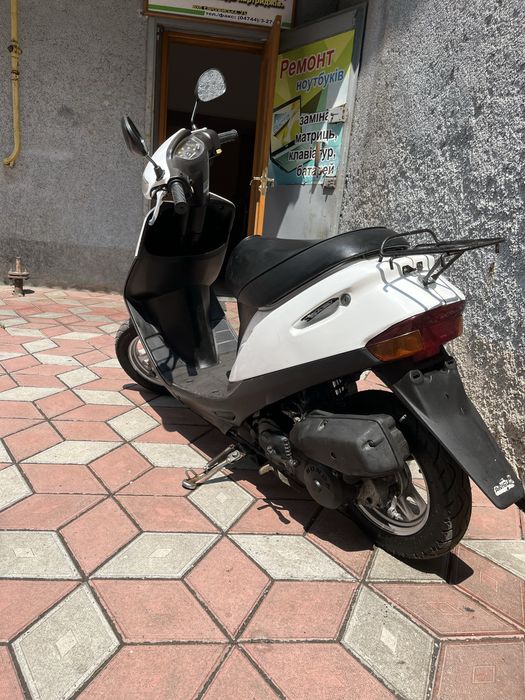 Продам мопед Honda dio