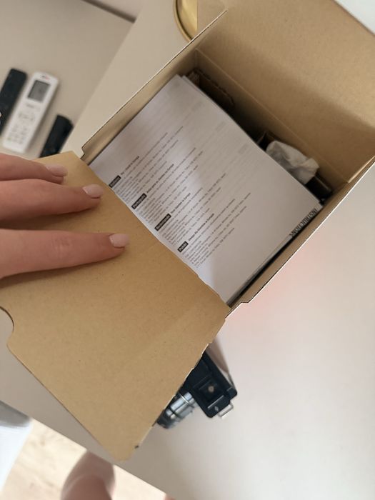 Продам Sony ZV-E10
