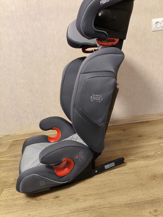 Автокрісло Recaro Monza Nova 2 Seatfix (15-36кг)