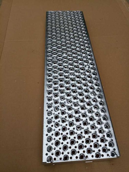 Nowość ! Stopnie metalowe na schody 1000x270 40x2