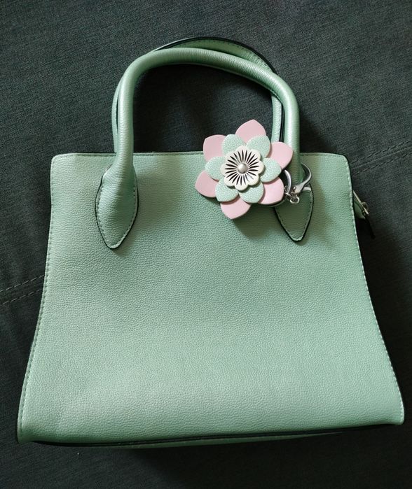 Elegancka torebka na ramię i do ręki