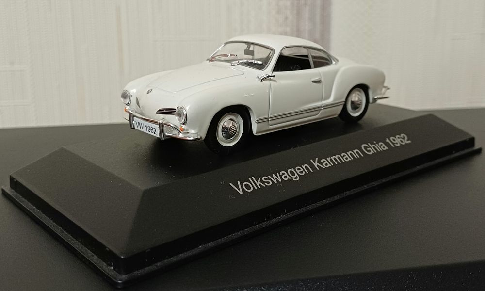 Масштабная коллекционная модель 1/43 Volkswagen Karmann Ghia от Altaya