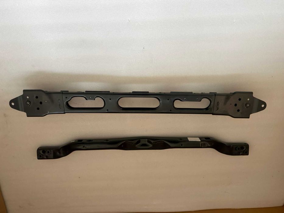 Dolna belka pasa Dodge RAM 1500 V DT 19 - 24