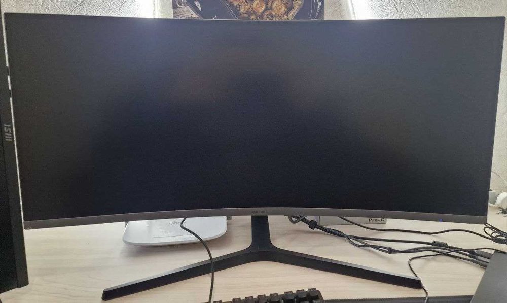 Монітор ігровий Samsung C34H890W (LC34H890WGIXCI)