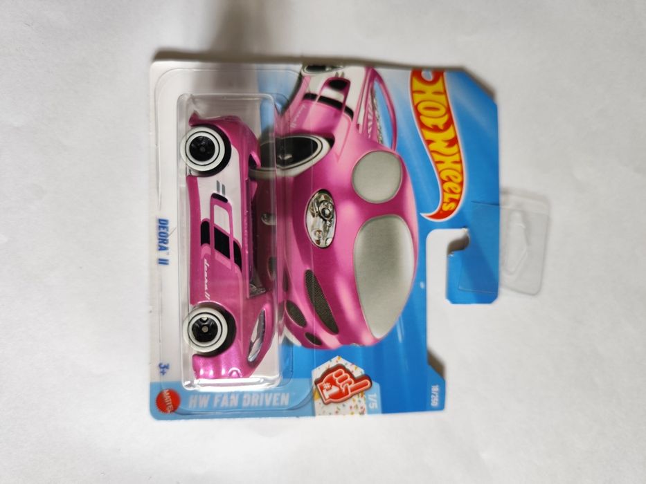 Hot Wheels Deora II