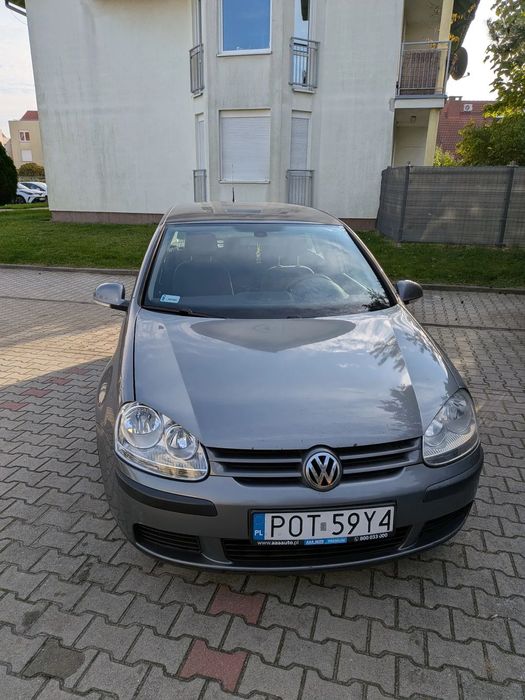 Volkswagen Golf Golf 5 1.9TDI
