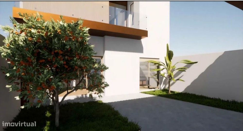 Moradia com Projeto Aprovado p/ T4 | Matosinhos | Elevado Potencial de