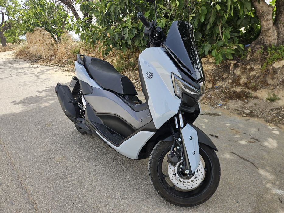 Vende-se Yamaha Nmax TechMax