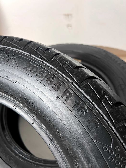 Pneus Continental Conti Van Contact 100 - 205/65/16 C - Excelentes