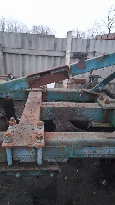 продам  хтз т 150к з чезелем