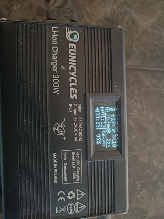 Smart ładowarka łaaduje do67,2v