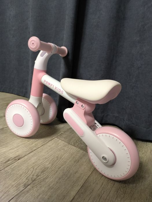 Продам новий біговел від 1 року