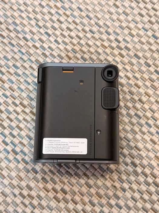 Фотоапарат Instax mini 41