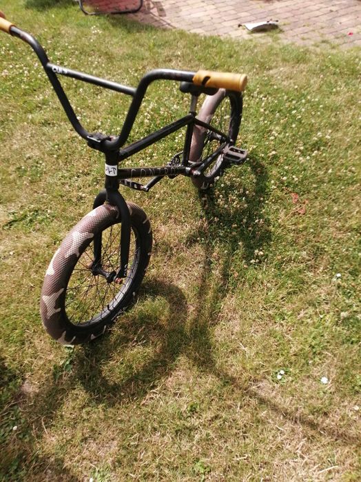 Rower BMX control cult freestyle bike
