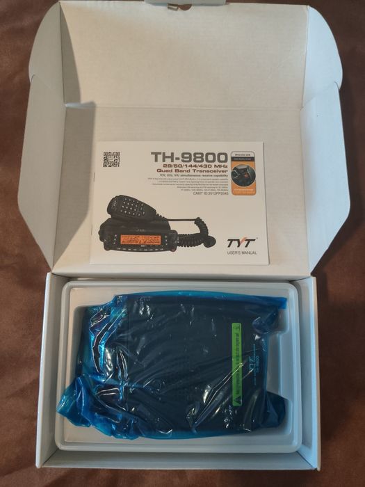 Продам радиостанцию TYT TH-9800
