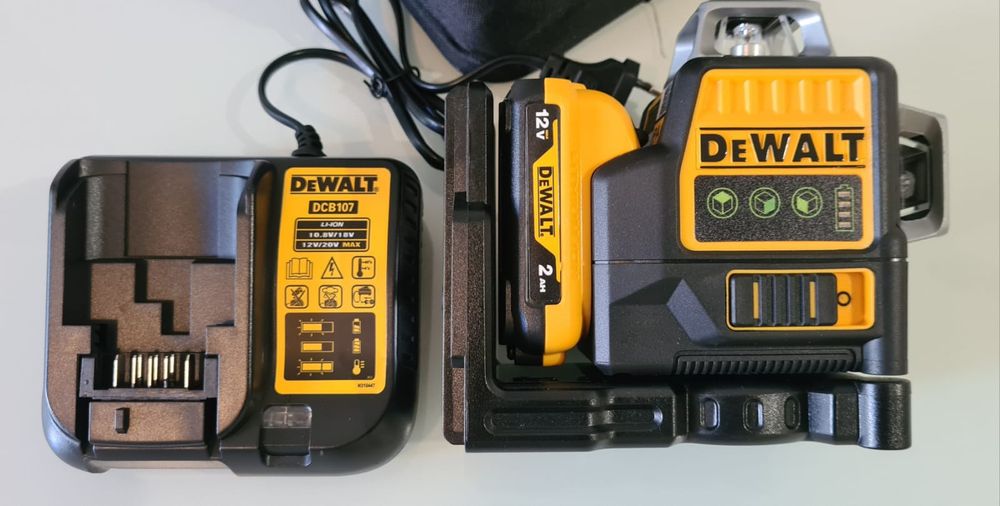 Nivel Laser Dewalt novo completo com bateria e carregador