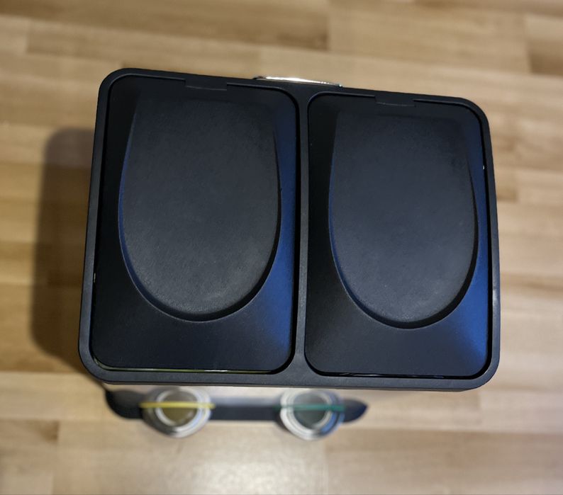 Kosz na smieci dwukomorowy