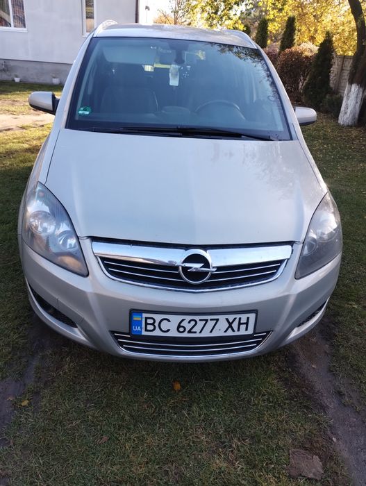 Opel Zafira b 1.7 cdti