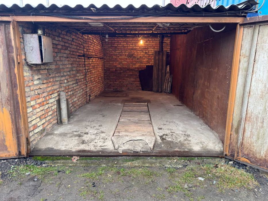 Гараж капітальний Подольский район , Ретровіль Варшавський