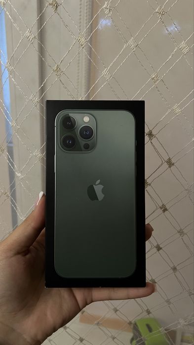 Продам Iphone 13 Pro Max