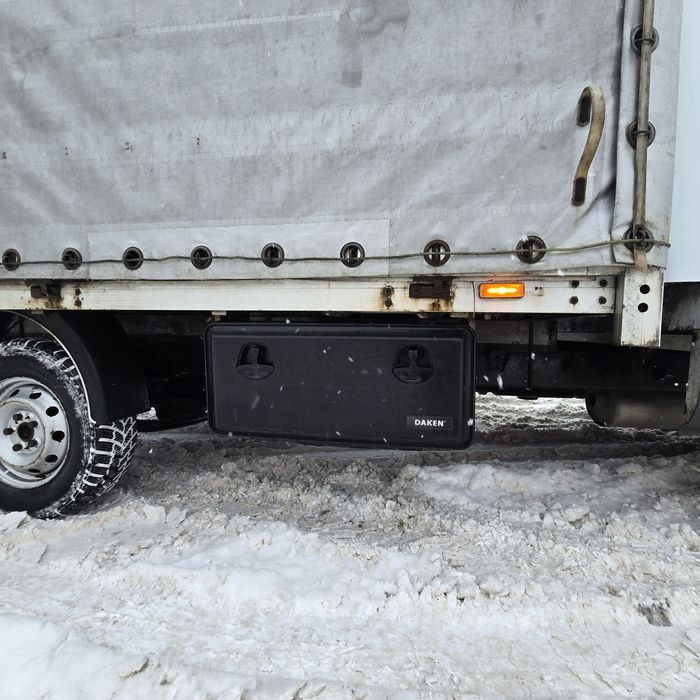 Продам івеко 2001 рік 2.8 мотор коробка 6-ступка категорія Б