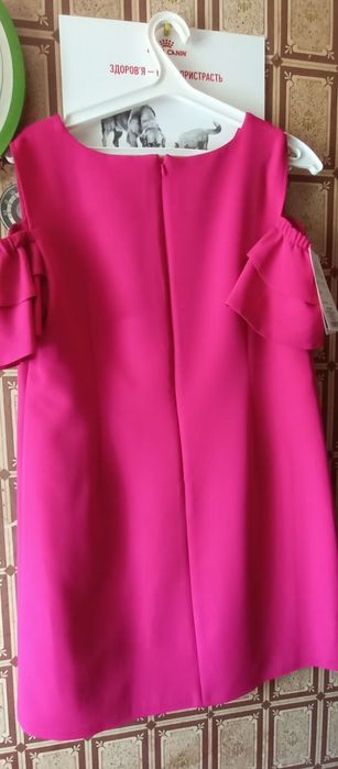Платье коктельное малиновое