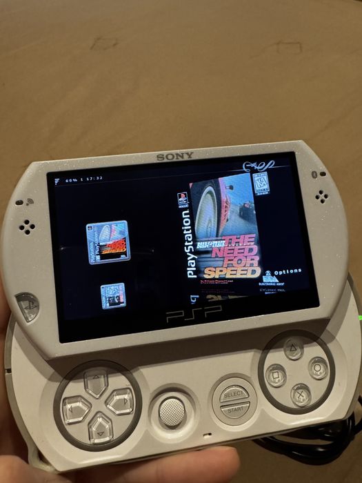 PSP Go modificada